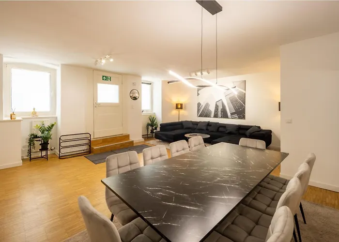 Διαμέρισμα 100qm2, Superior Suite, 7 Beds, Rain Shower *