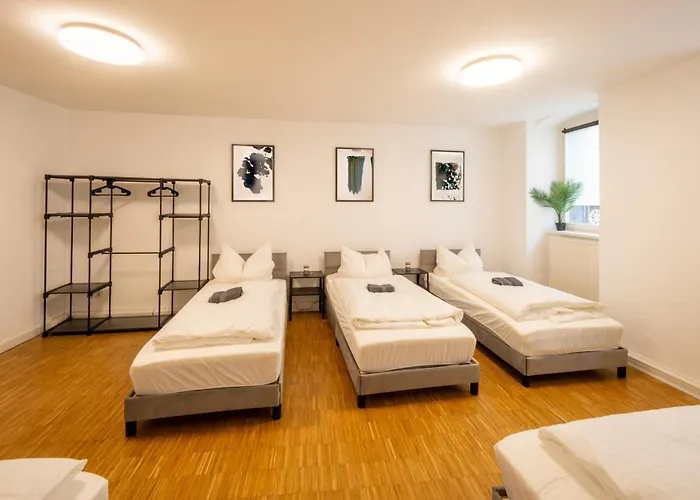 100qm2, Superior Suite, 7 Beds, Rain Shower Apartamento *