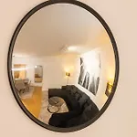 100qm2, Superior Suite, 7 Beds, Rain Shower Berlin