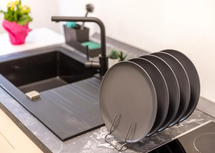 100qm2, Superior Suite, 7 Beds, Rain Shower Lägenhet *